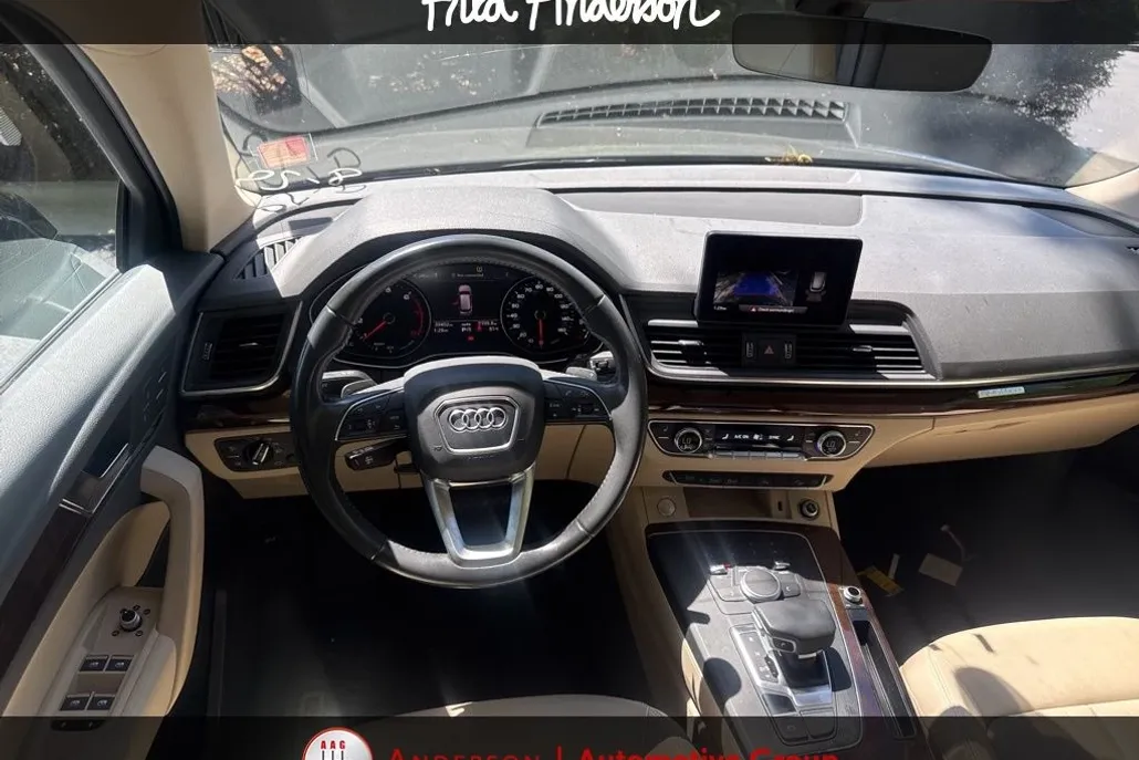 2020 Audi Q5 Premium photo 1