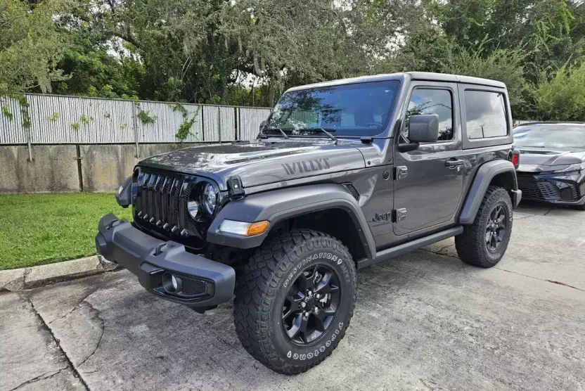 2022 Jeep Wrangler Willys photo 1