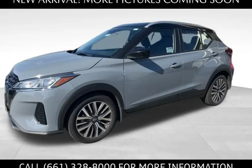 2023 Nissan Kicks SV photo 1