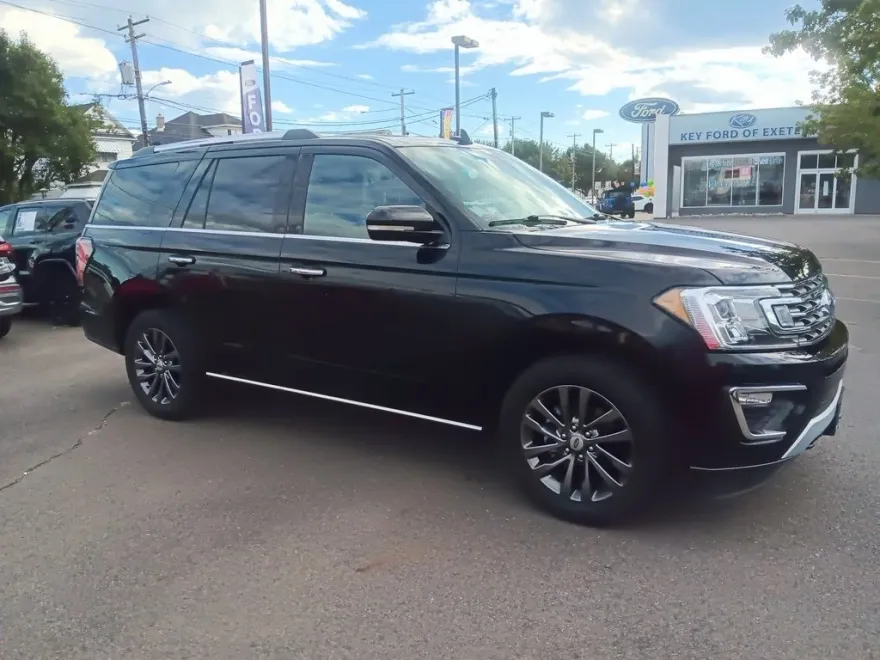 2021 Ford Expedition Limited photo 1
