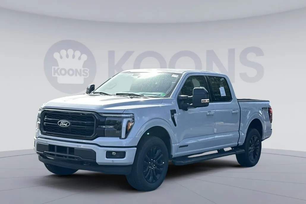 2025 Ford F-150 Lariat photo 1