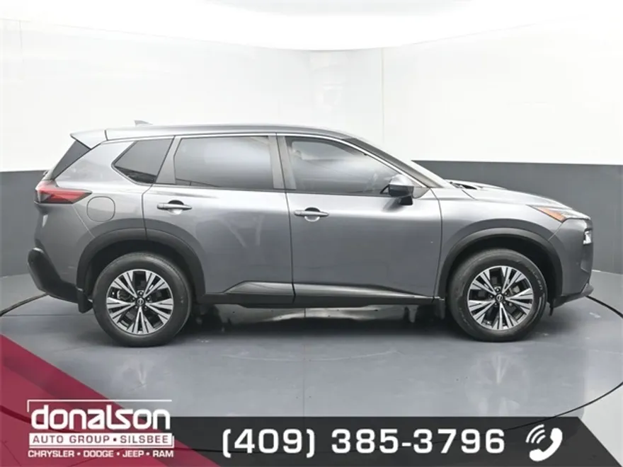 2023 Nissan Rogue SV photo 1