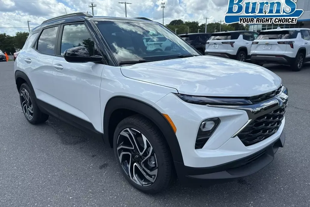2026 Chevrolet Trailblazer RS photo 1