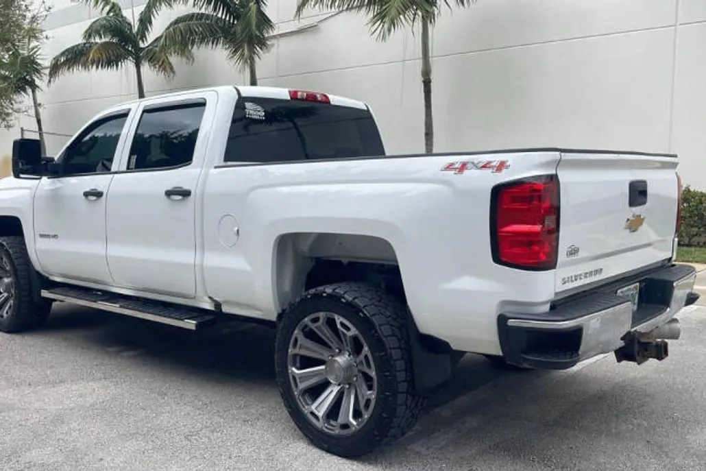 2016 Chevrolet Silverado 2500HD Work Truck photo 1