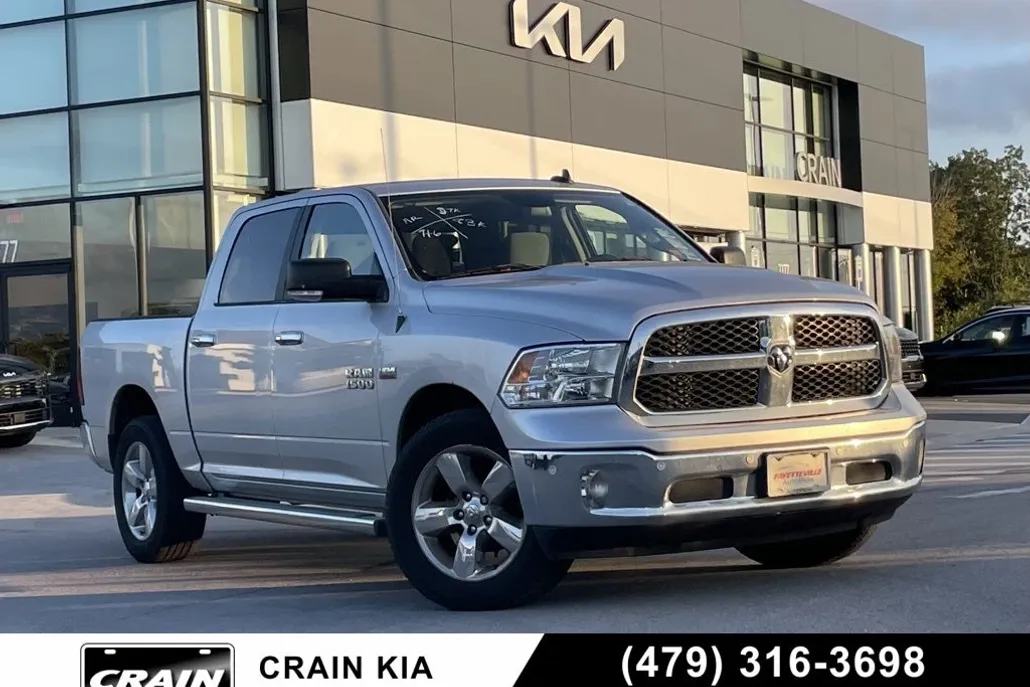 2016 Ram 1500 Big Horn photo 1