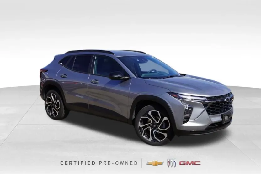 2024 Chevrolet Trax photo 1