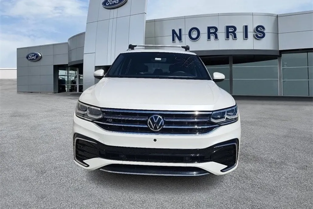 2022 Volkswagen Tiguan SEL Premium R-Line photo 1