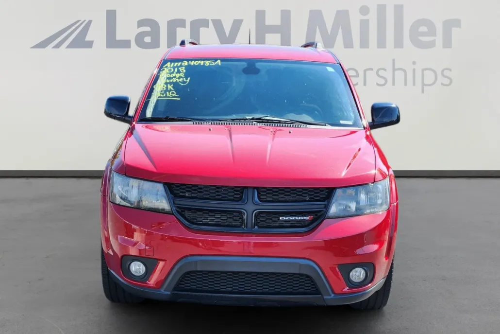 2018 Dodge Journey SXT photo 1