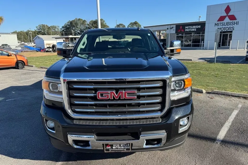 2015 Gmc Sierra SLT photo 1