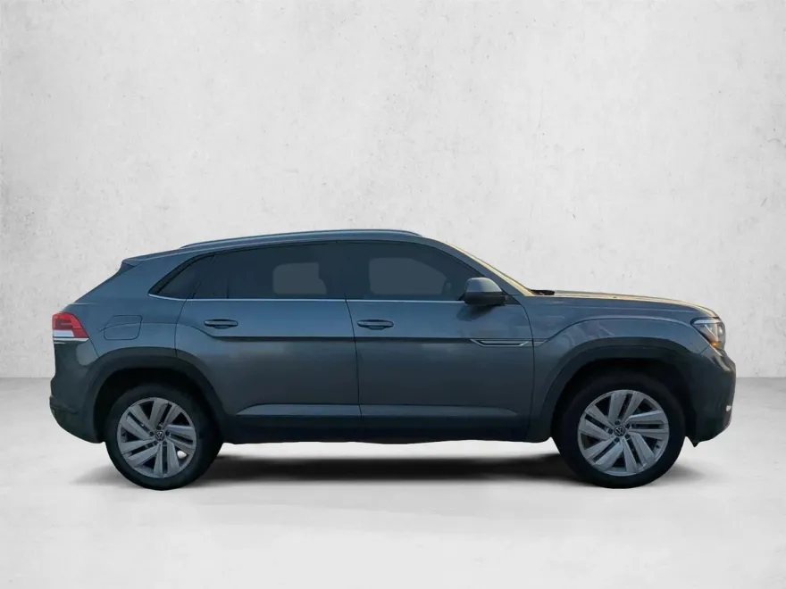 2021 Volkswagen Atlas Cross Sport SE Technology photo 1