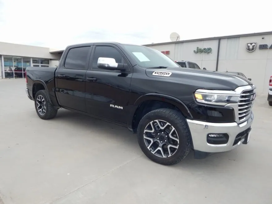 2025 Ram 1500 Laramie photo 1
