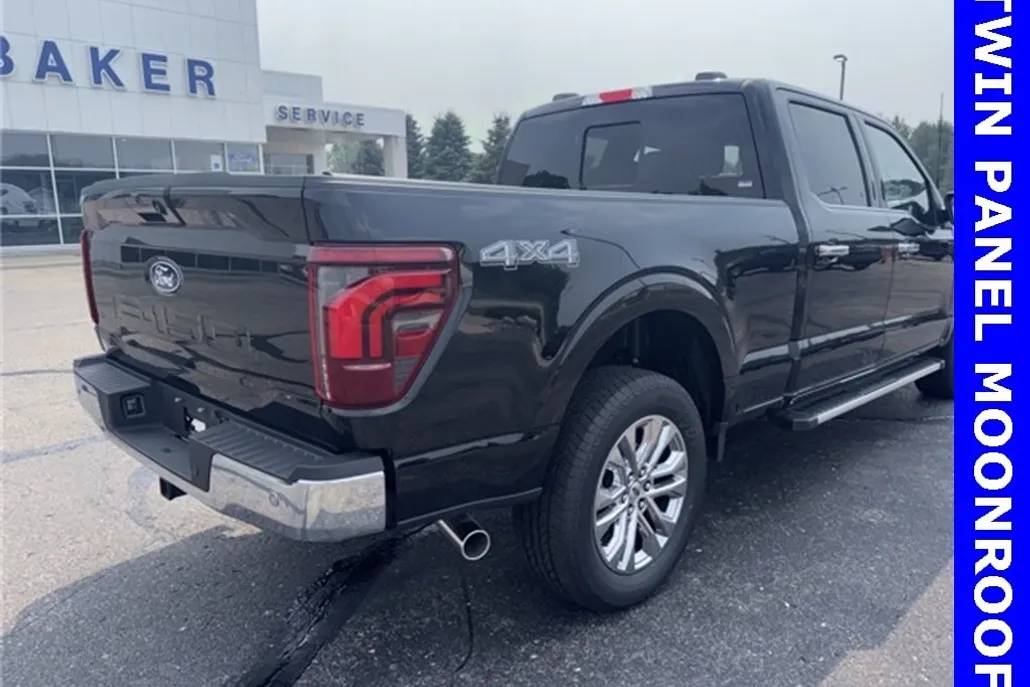 2025 Ford F-150 Lariat photo 1