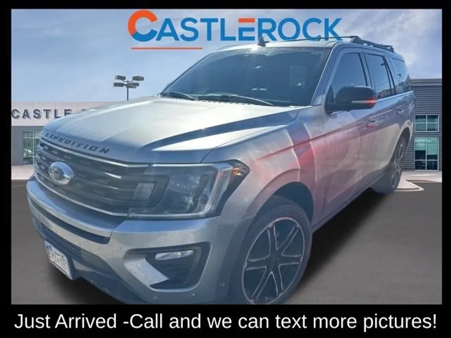 2020 Ford Expedition Limited photo 1