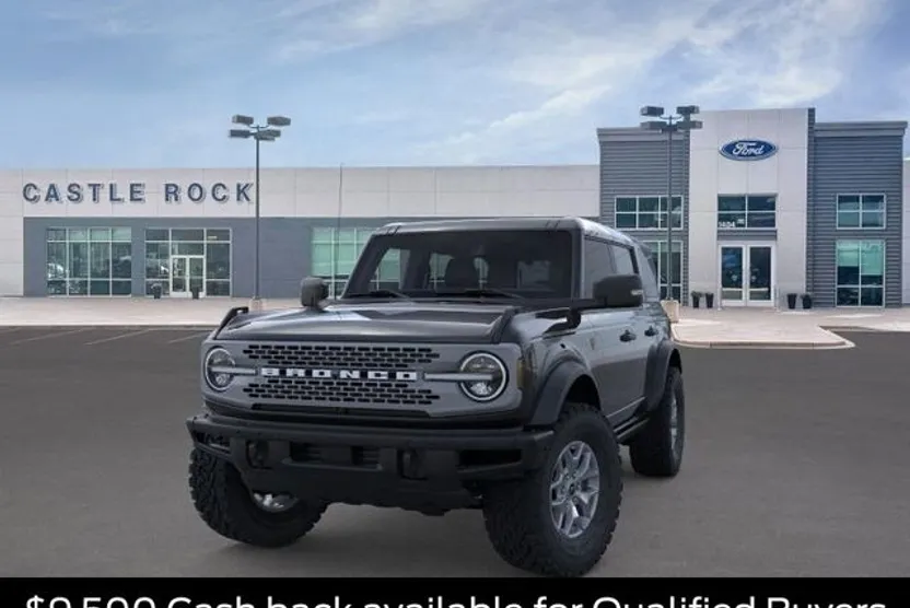 2024 Ford Bronco Badlands photo 1