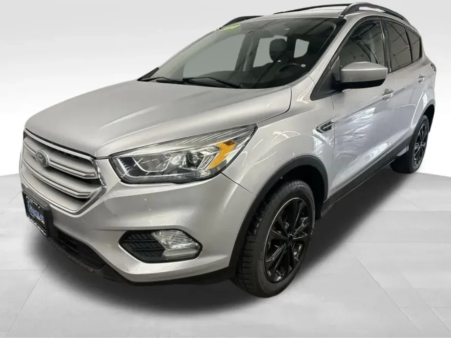 2019 Ford Escape SEL Sport photo 1