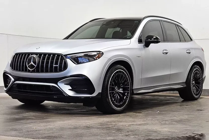 2024 Mercedes Benz GLC AMG 43 4MATIC photo 1