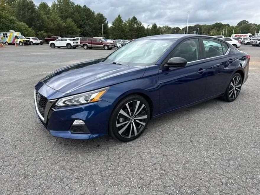 2021 Nissan Altima 2.5 SR photo 1