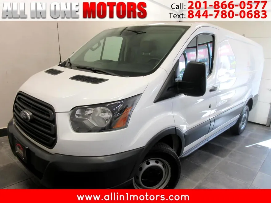 2018 Ford Transit Van photo 1