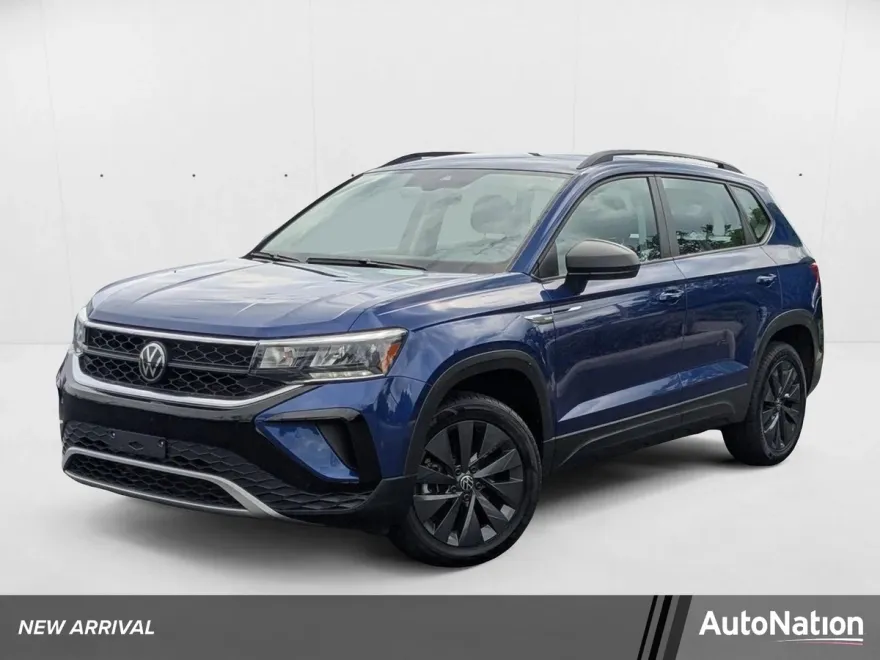 2024 Volkswagen Taos S photo 1