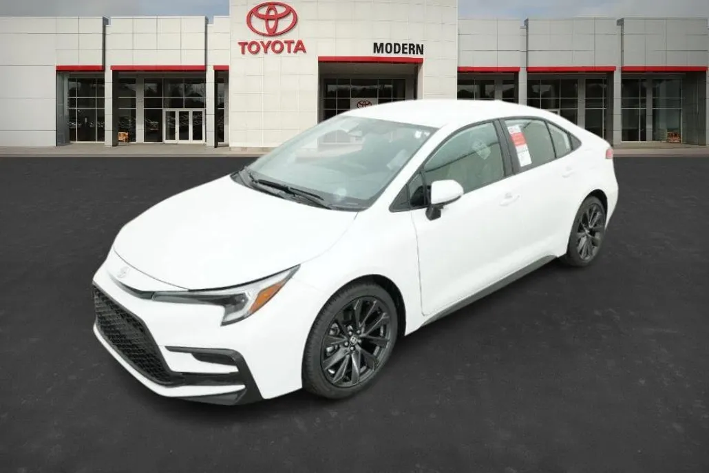 2025 Toyota Corolla SE photo 1