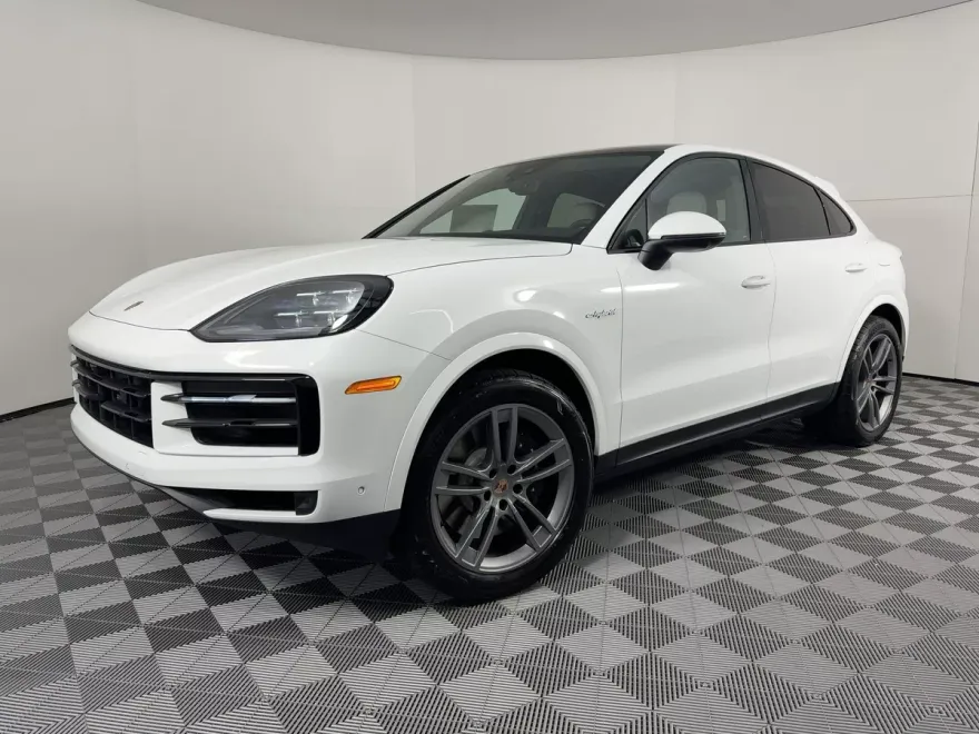 2026 Porsche Cayenne E-Hybrid Coupe photo 1