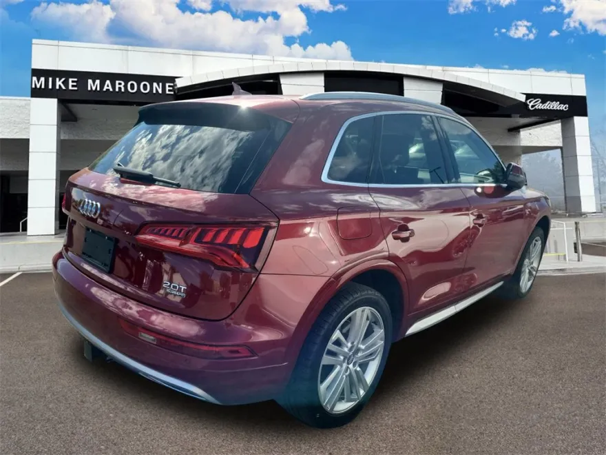 2018 Audi Q5 2.0T Prestige photo 1