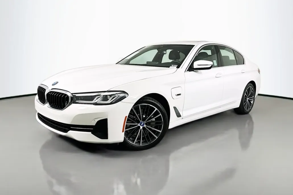 2023 Bmw 530e 5-Series photo 1