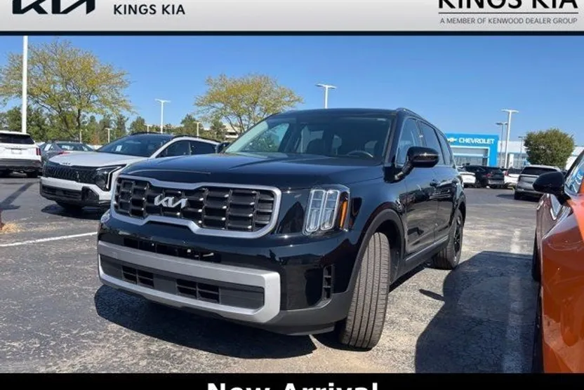 2023 Kia Telluride S photo 1