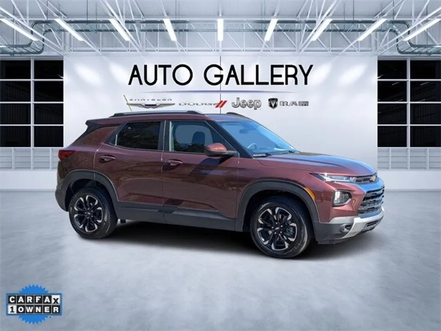 2023 Chevrolet Trailblazer LT photo 1