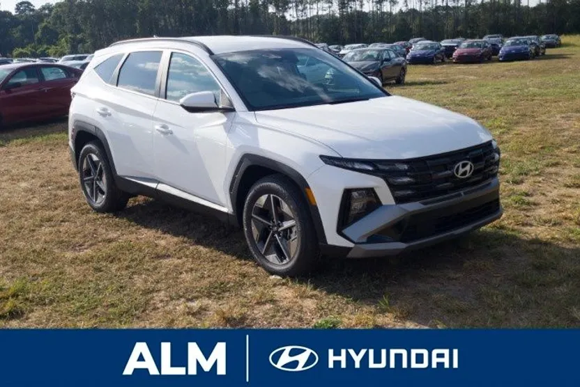2026 Hyundai Tucson SEL photo 1