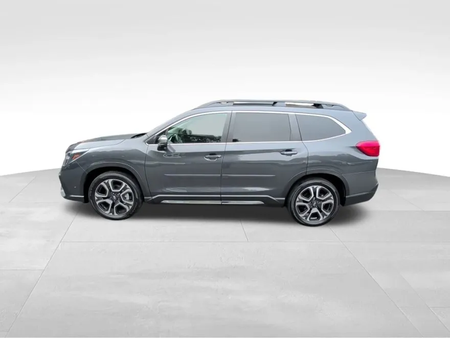 2023 Subaru Ascent Limited photo 1