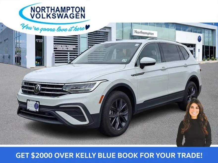 2022 Volkswagen Tiguan SE photo 1