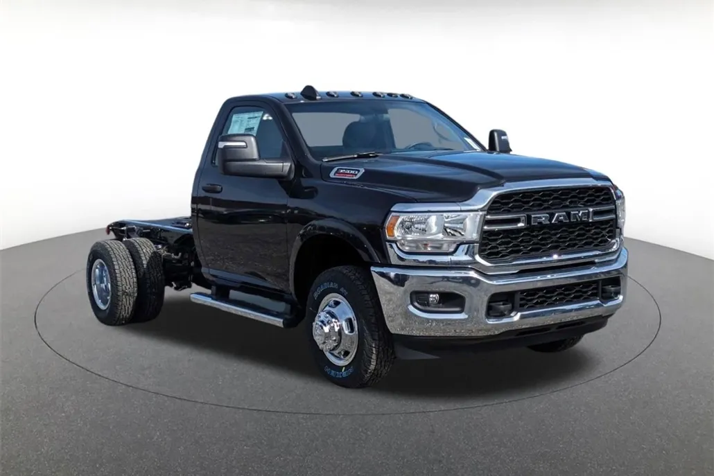 2024 Ram 3500 Tradesman photo 1
