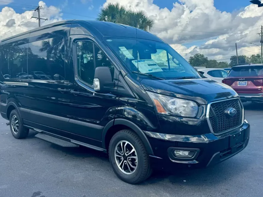 2025 Ford Transit photo 1