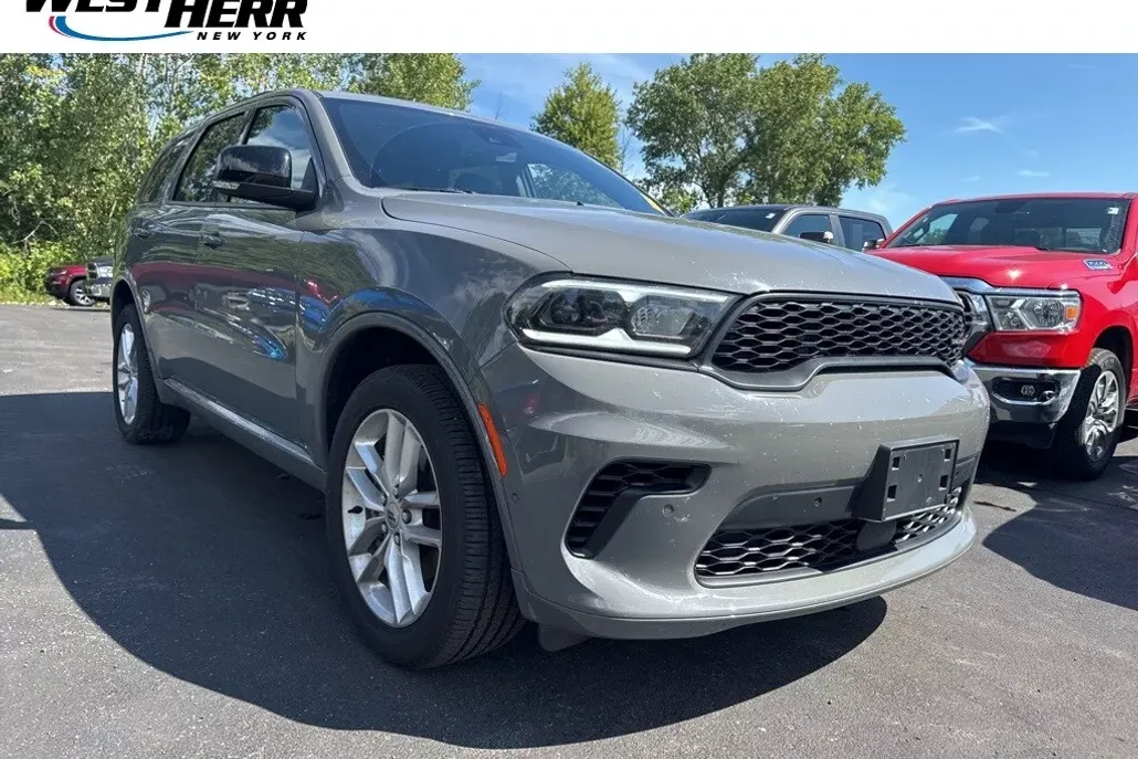 2025 Dodge Durango GT Plus photo 1