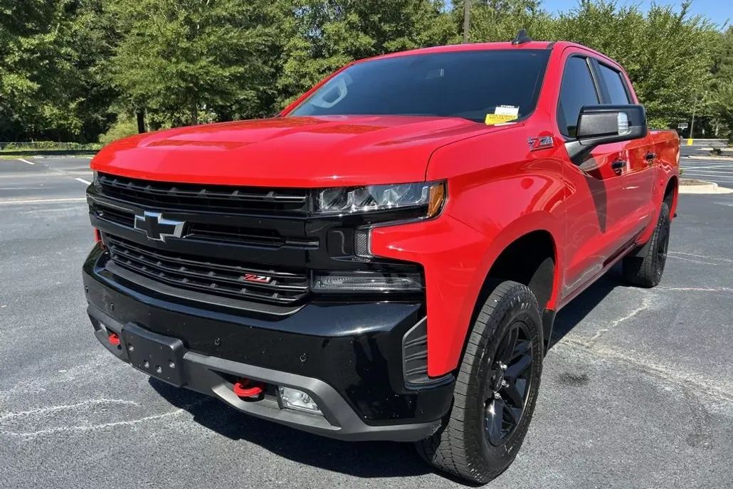2019 Chevrolet Silverado 1500 LT Trail Boss photo 1