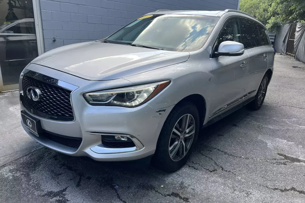 2017 Infiniti QX60 Base photo 1