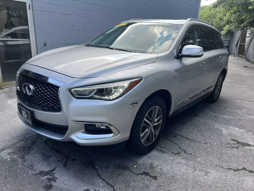 2017 Infiniti QX60 Base photo 1