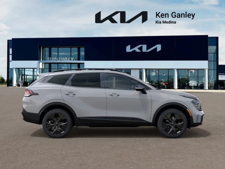 2025 Kia Sportage X-Line photo 1