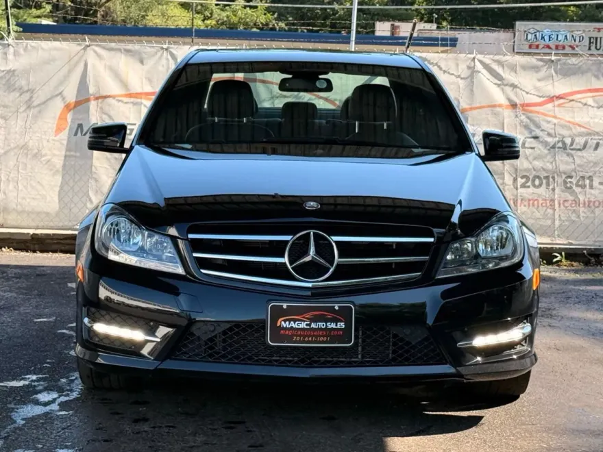 2014 Mercedes Benz C 300 4MATIC Sport Sedan photo 1