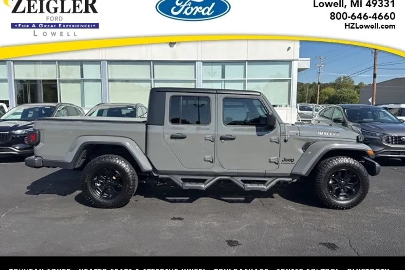 2021 Jeep Gladiator Willys photo 1
