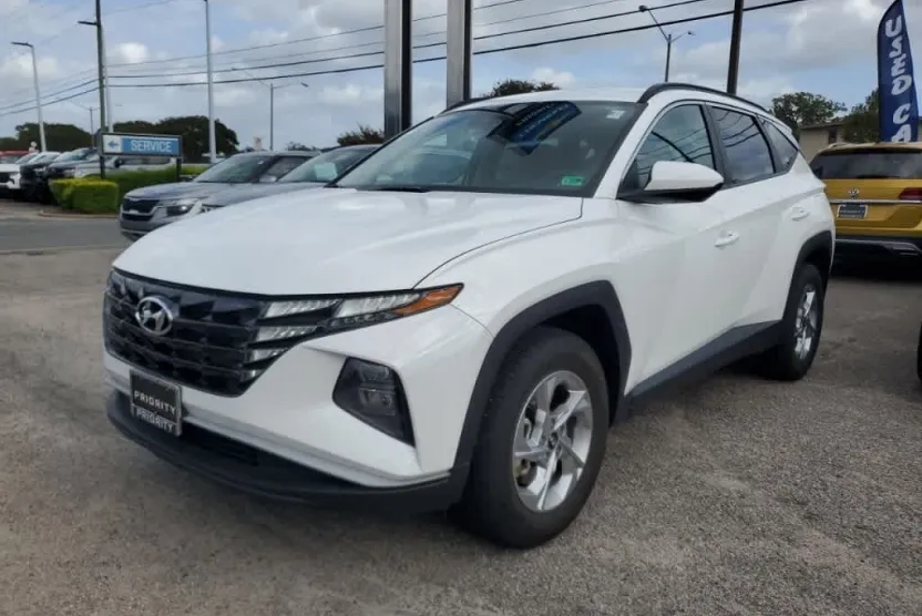 2024 Hyundai Tucson SEL photo 1