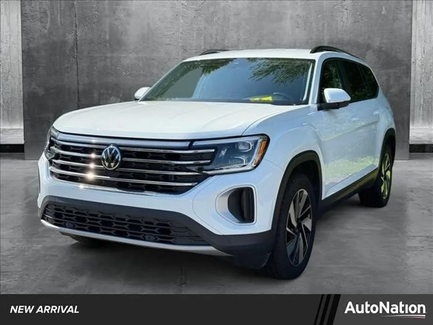 2024 Volkswagen Atlas SE Technology photo 1