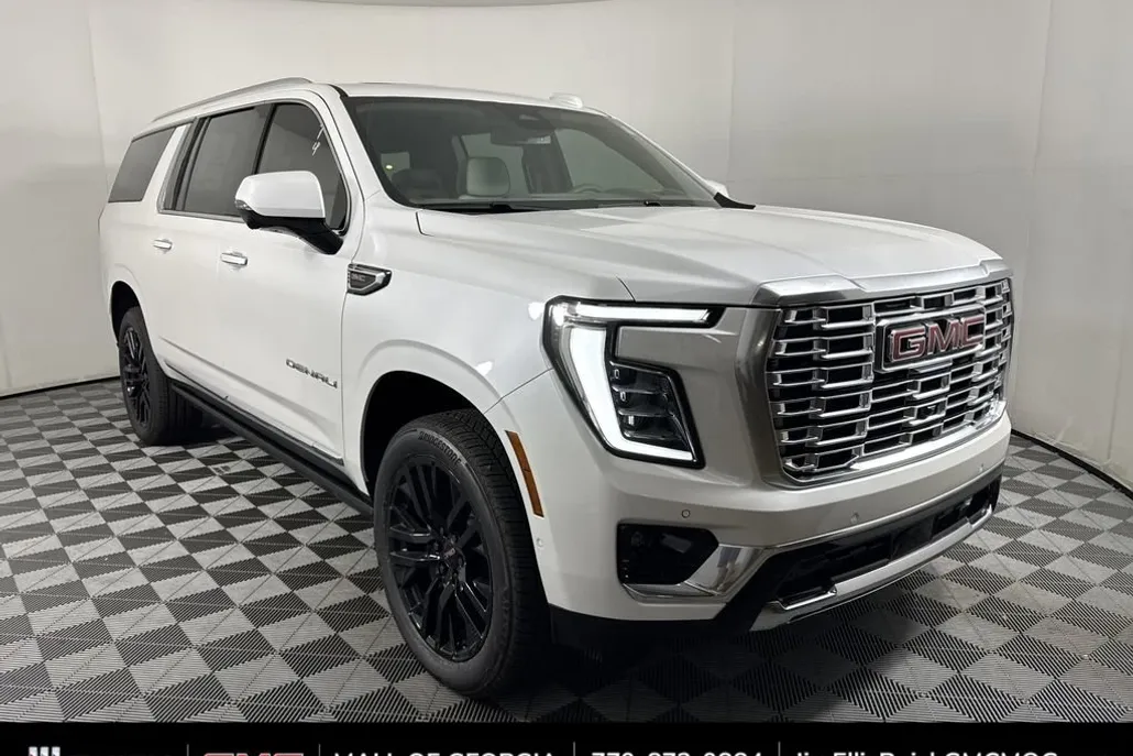 2025 Gmc Yukon XL Denali photo 1