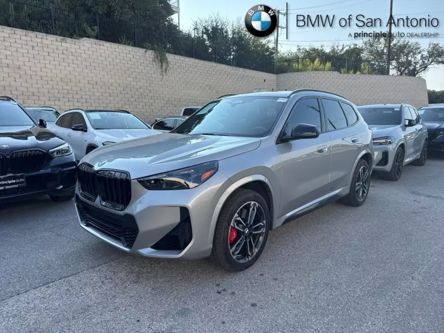 2025 Bmw X1 XDrive28i photo 1