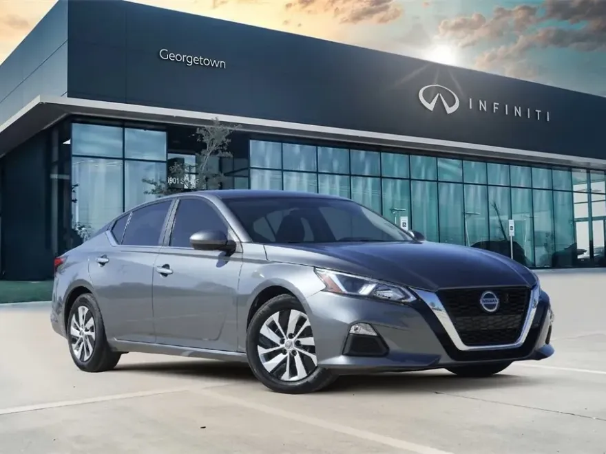 2020 Nissan Altima 2.5 S photo 1