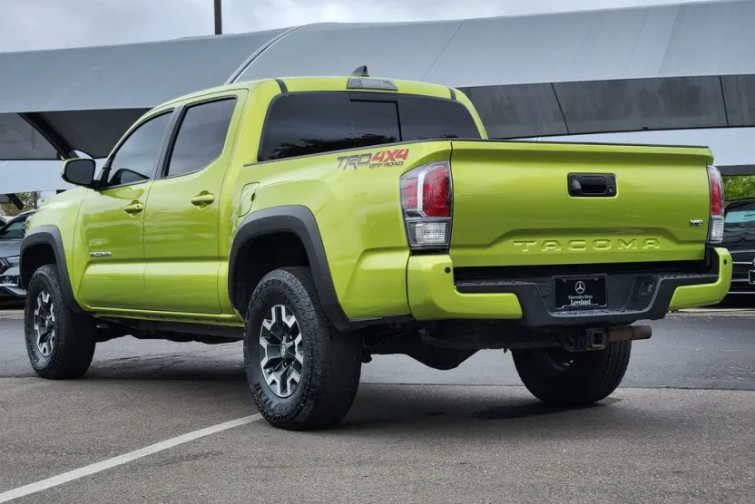 2023 Toyota Tacoma TRD 4x4 Double Cab photo 1