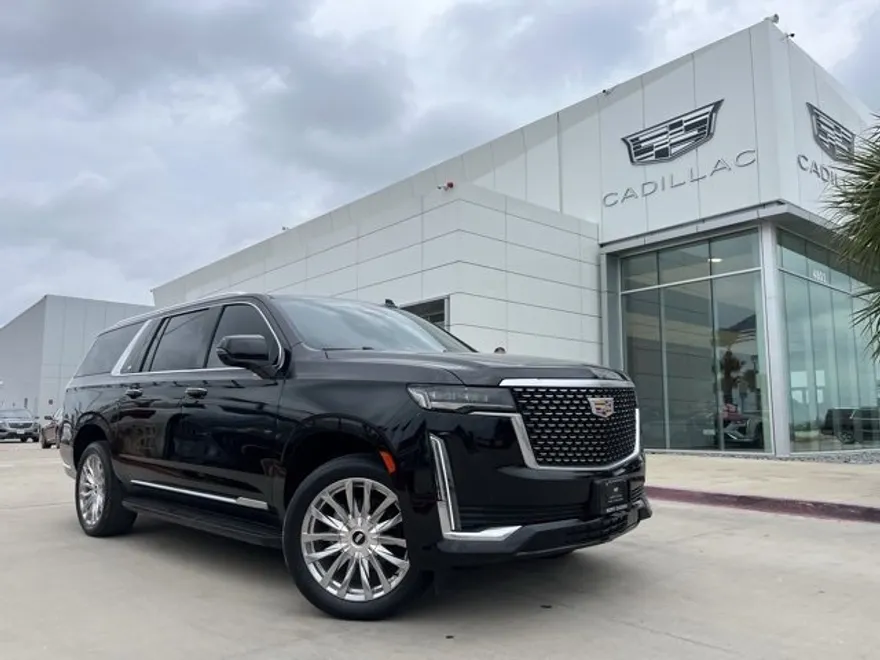 2023 Cadillac Escalade ESV Premium Luxury photo 1