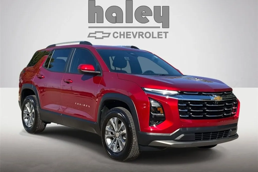 2025 Chevrolet Equinox LT photo 1