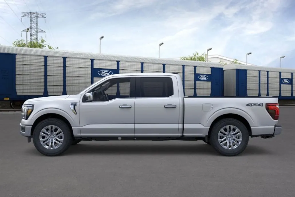 2025 Ford F-150 Lariat photo 1